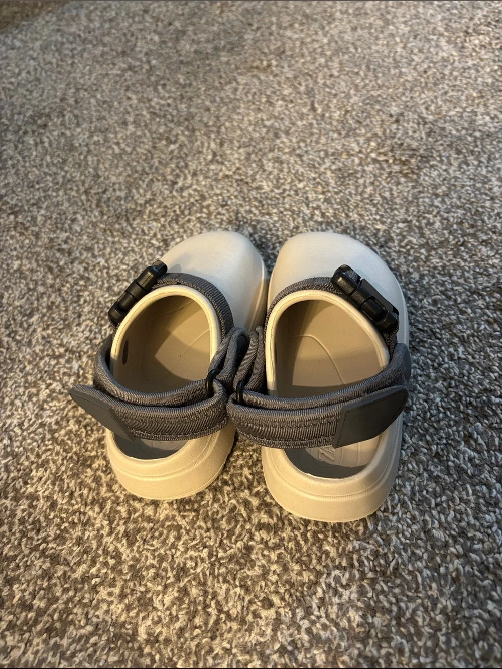 Zara Cream Kids Slip-On Clogs with Gray Adjustable Strap
